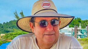 Após bater com o carro em parente de policial, empresário é preso e, possivelmente, espancado, morre na cadeia