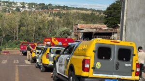 Confusão em festa de família termina com dois esfaqueados no Paraná
