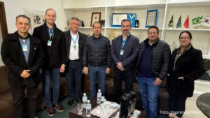 Micheletto recebe representantes da CEF em Assis Chateaubriand