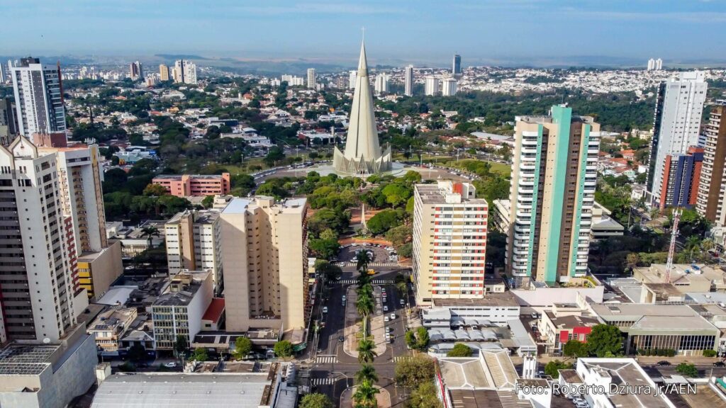 DER/PR faz nova convocação de empresas para operar linhas de ônibus em Maringá e região