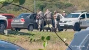 Vídeo mostra polícia militar do RS executando jovem algemado