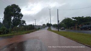 Chuva, frio e vento: primeira semana de agosto terá tempo instável em todo o Paraná