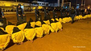 Operação na Penitenciária Regional de Ciudad del Este mobiliza grande número de agentes