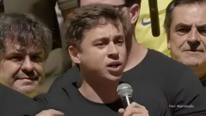 Deputado do PT aciona a PGR com pedido de prisão contra Nikolas Ferreira