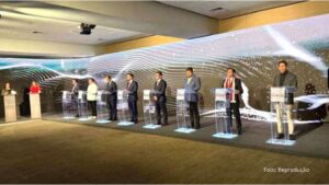 Bolivianos vão às urnas e finalmente se livram da esquerda nefasta