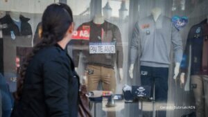 Presente sem incômodo: Procon-PR orienta sobre as compras para o Dia dos Pais