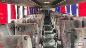 Pessoas que compartilharam vídeo íntimo de adolescentes em ônibus serão responsabilizadas