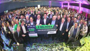 Ratinho Junior anuncia R$ 2 bilhões em recape asfáltico para cidades com até 100 mil habitantes