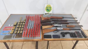 PMPR apreende armas e mais de 300 quilos de maconha em ações na região Fronteira