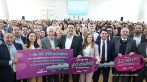 Presidente Marcel Micheletto participa do lançamento do programa Paraná Amigo da Pessoa Idosa