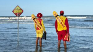 Corpo de Bombeiros reforça efetivo no Litoral e alerta para cuidados contra afogamentos