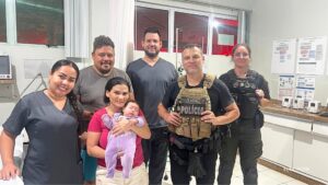 Policial civil salva criança de engasgo logo após apreensão de drogas em São Miguel do Iguaçu