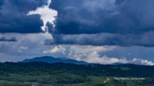 Ciclone extratropical não atinge o Paraná, mas trará chuva neste fim de semana