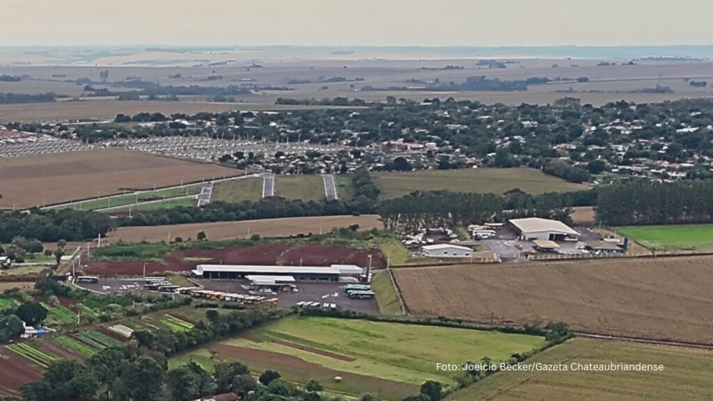 Assis Chateaubriand recebe comitiva palotinense em dia de troca de experiências