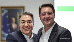 Giacobo critica Moro e esculhamba com a esquerda: segundo o parlamentar, Rogério Marinho “quebrou o acordo” (Vídeo)