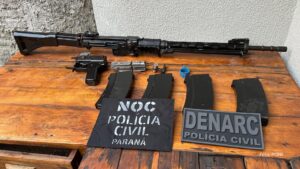 PCPR prende três pessoas e apreende fuzil durante operação contra o tráfico em Cascavel