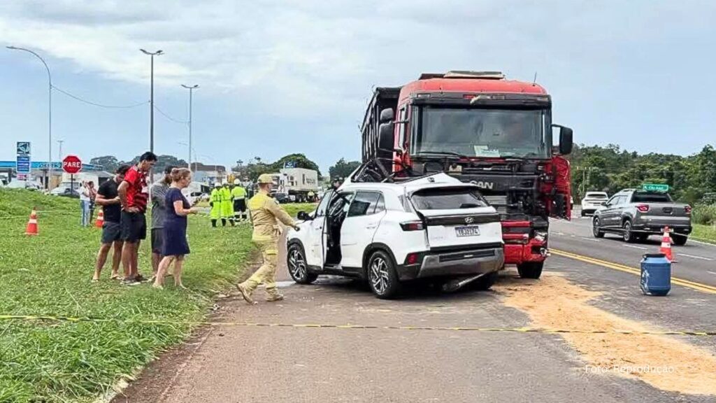 Neta do prefeito de Pato Bragado morre em acidente na BR-277, no Paraná (Vídeo)