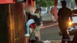 Cinco pessoas são presas após confusão durante ação de combate à perturbação de sossego (Vídeos)