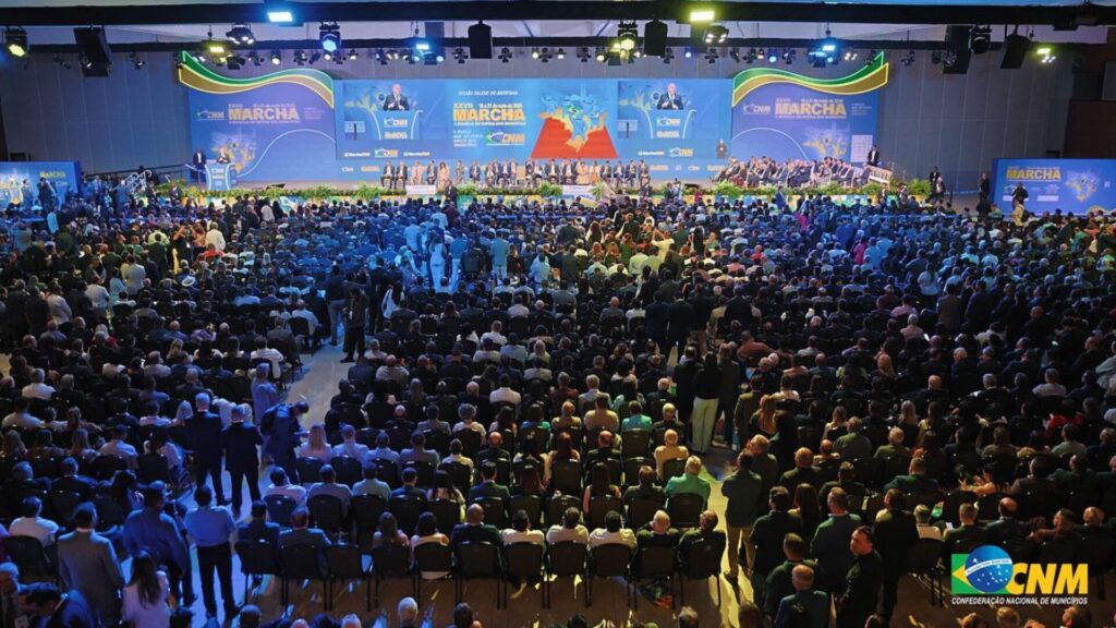 Conquista da CNM e da AMP na XXVII Marcha: Senado derruba veto e cerca de 3 mil Municípios voltam a receber recursos federais