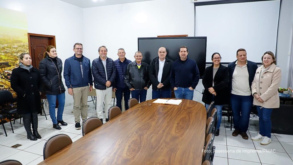 Após semestre de muito trabalho, Micheletto sai de férias e Rinki assume interinamente a Prefeitura