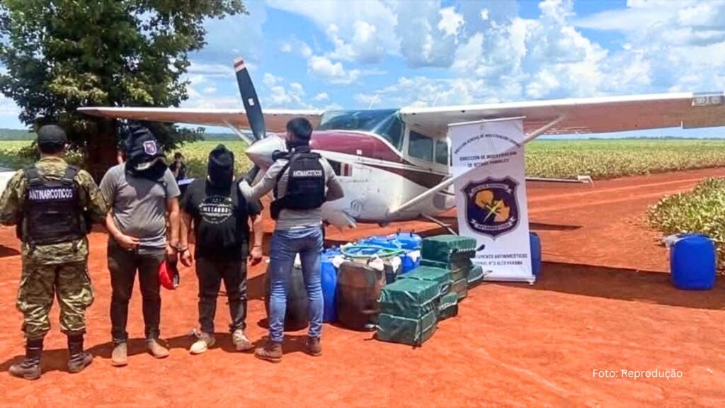 Piloto boliviano e co-piloto peruano são condenados por tráfico internacional de drogas, no Paraguai