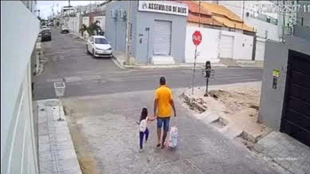 Homem é morto a tiros ao levar criança para escola em Pernambuco (Vídeo)