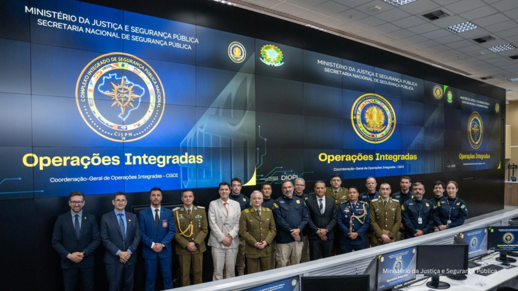 Diretor-Geral da PRF recebe delegações do Chile, Paraguai e Panamá para apresentação do sistema Alerta Brasil