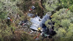 Local onde foram localizados os destroços do helicóptero com os corpos das vítimas, entre elas, o cantor Rick (Vídeo)