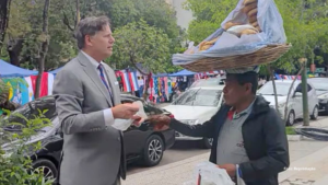 Christopher Landau (EUA) e Santiago Peña visitam unidade antiterrorismo no Paraguai (Vídeo)