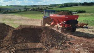 Produtores rurais têm até 11 de outubro para adquirir fertilizante da Sanepar